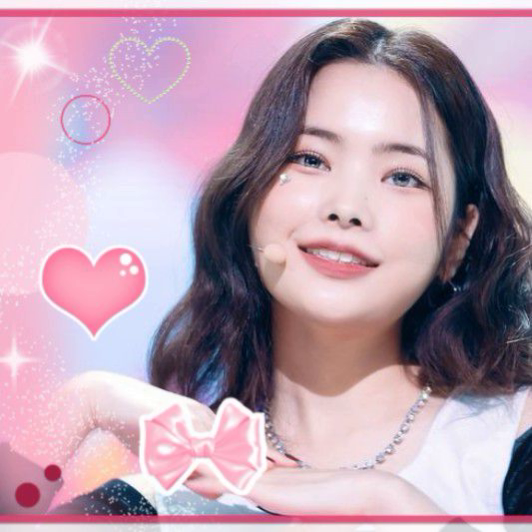 Behind-the-scenes cut of Rina
