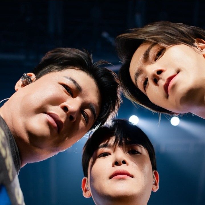 Latest photo of Shindong (Super Junior)