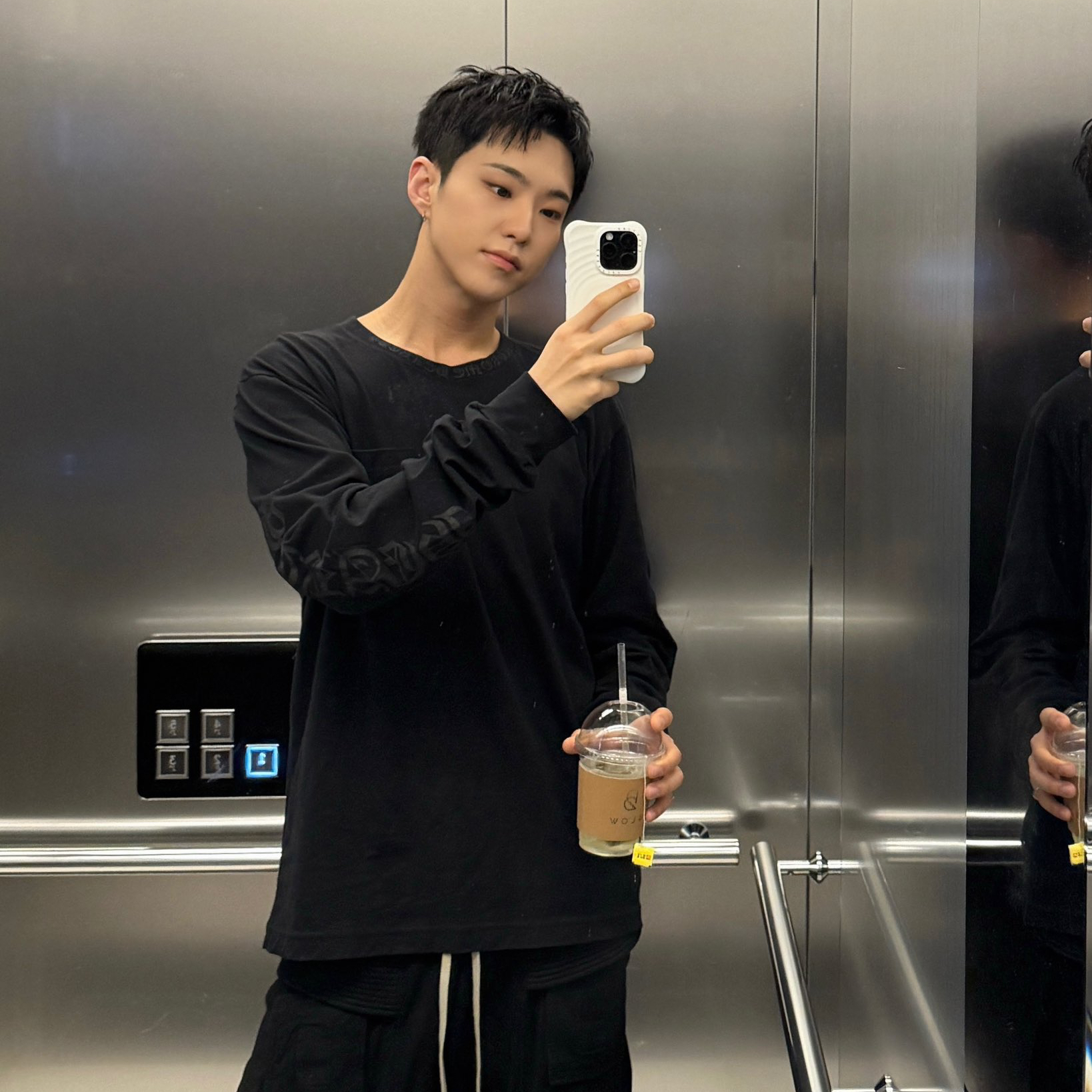 Recent activity shot of SEVENTEEN