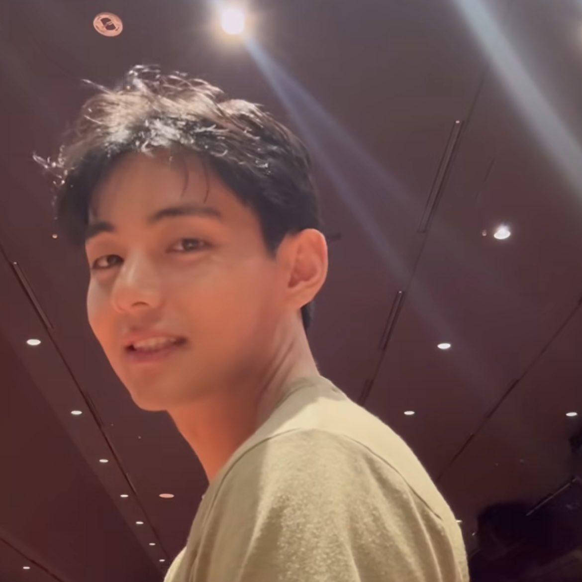 Recent activity shot of V (BTS)