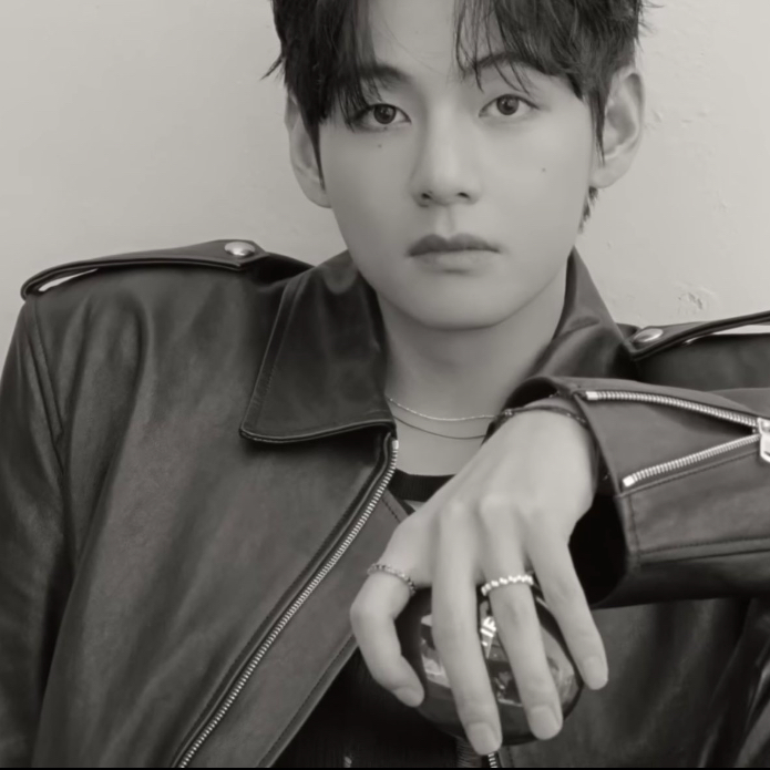 뷔 (방탄소년단) 팬이 찍은 순간