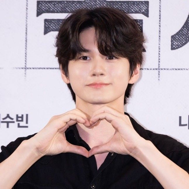 옹성우 최근 활동샷