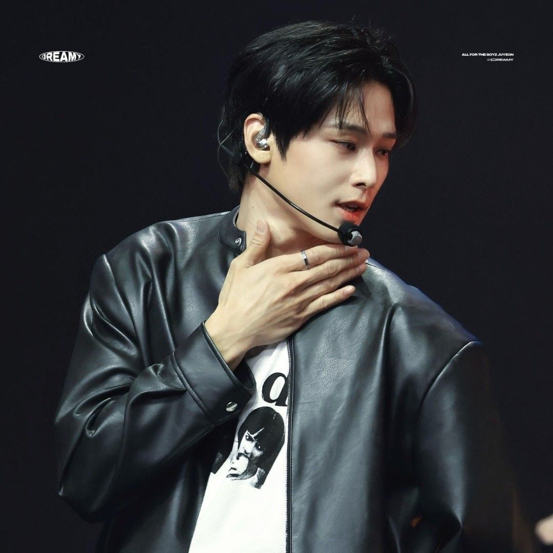 Latest photo of Juyeon (THE BOYZ)