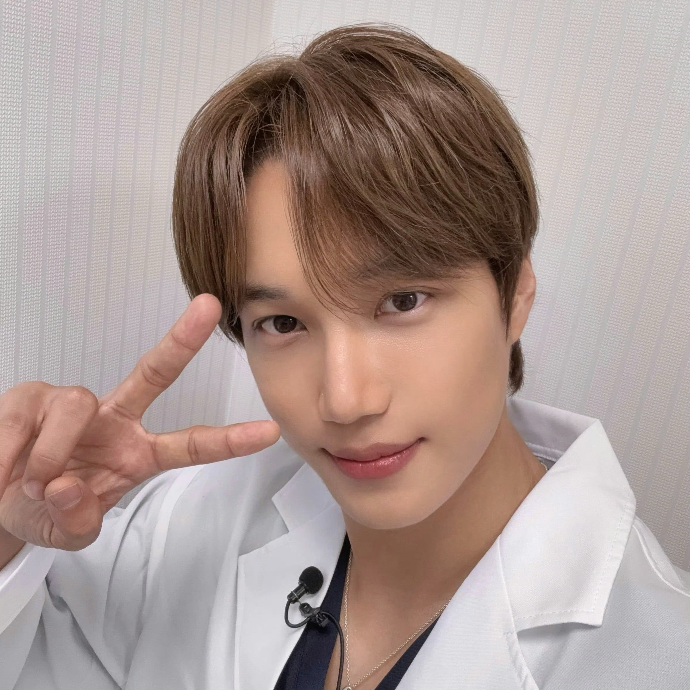 Kai (EXO)粉絲拍下的瞬間