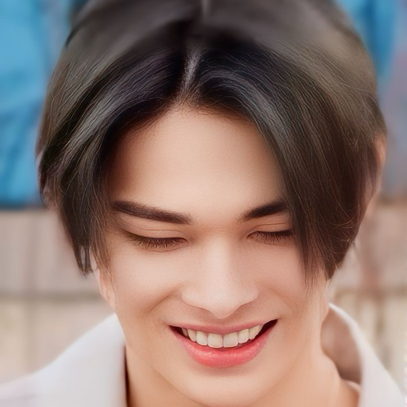 Latest photo of NI-KI (ENHYPEN)