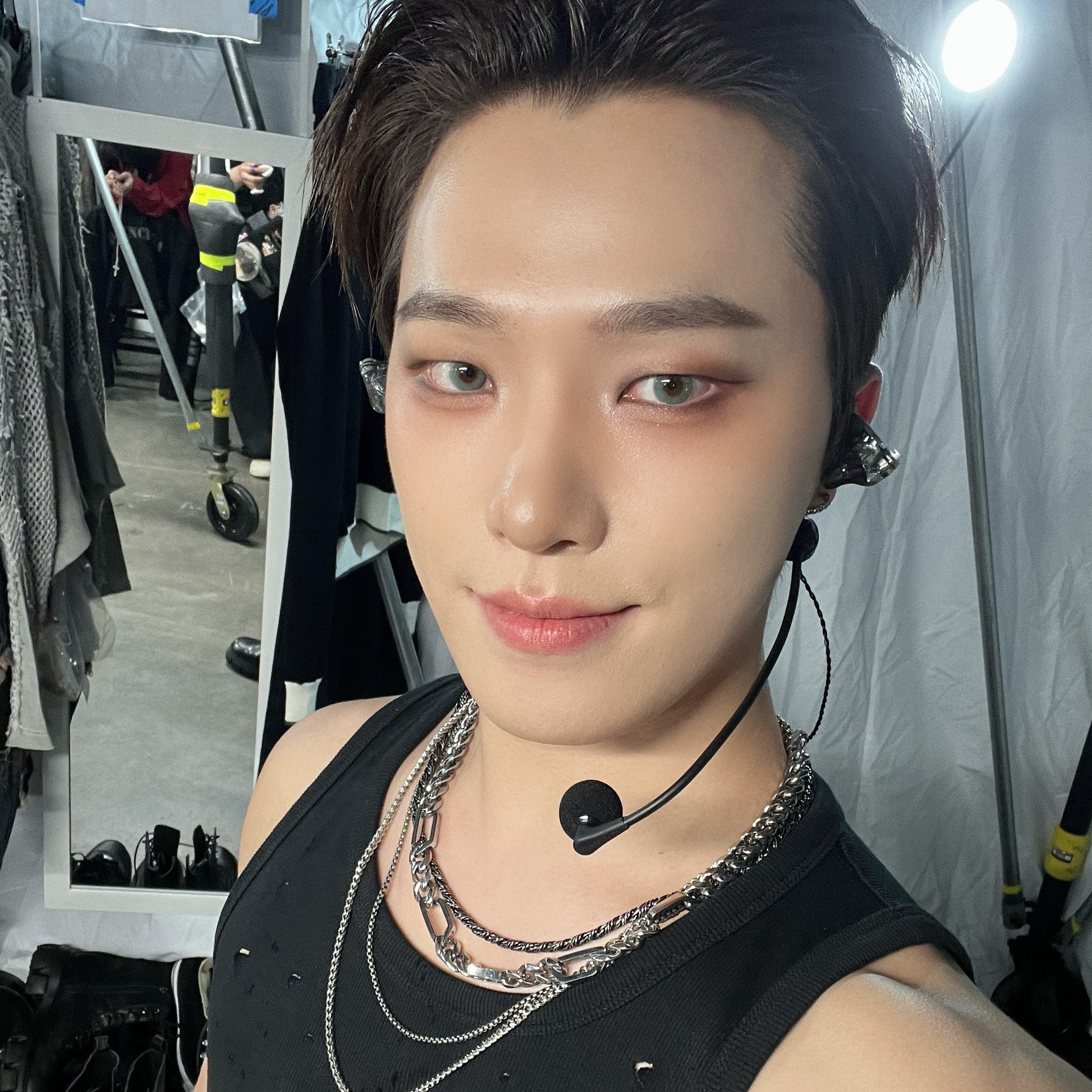 A moment captured by Dino (SEVENTEEN)'s fan