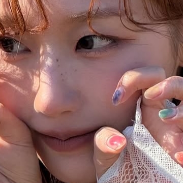 Behind-the-scenes cut of Jeong Yein (Lovelyz)