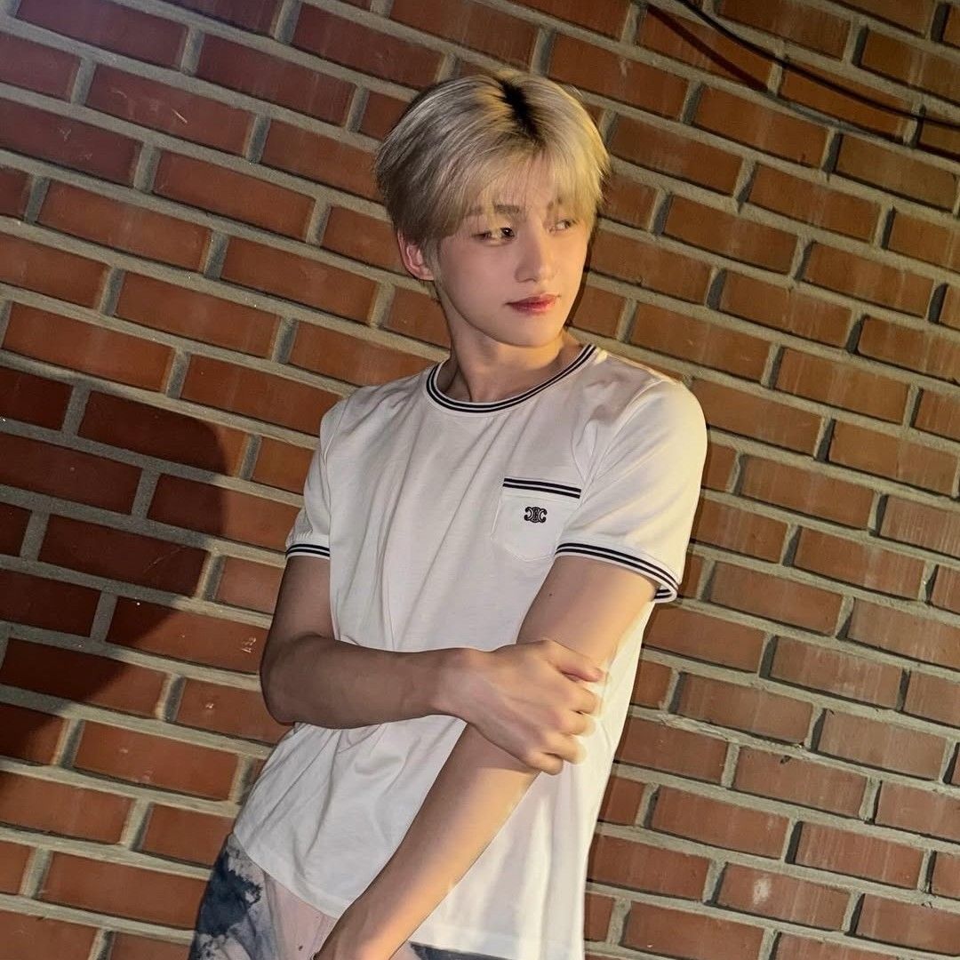 Latest photo of Jihoon (TWS)