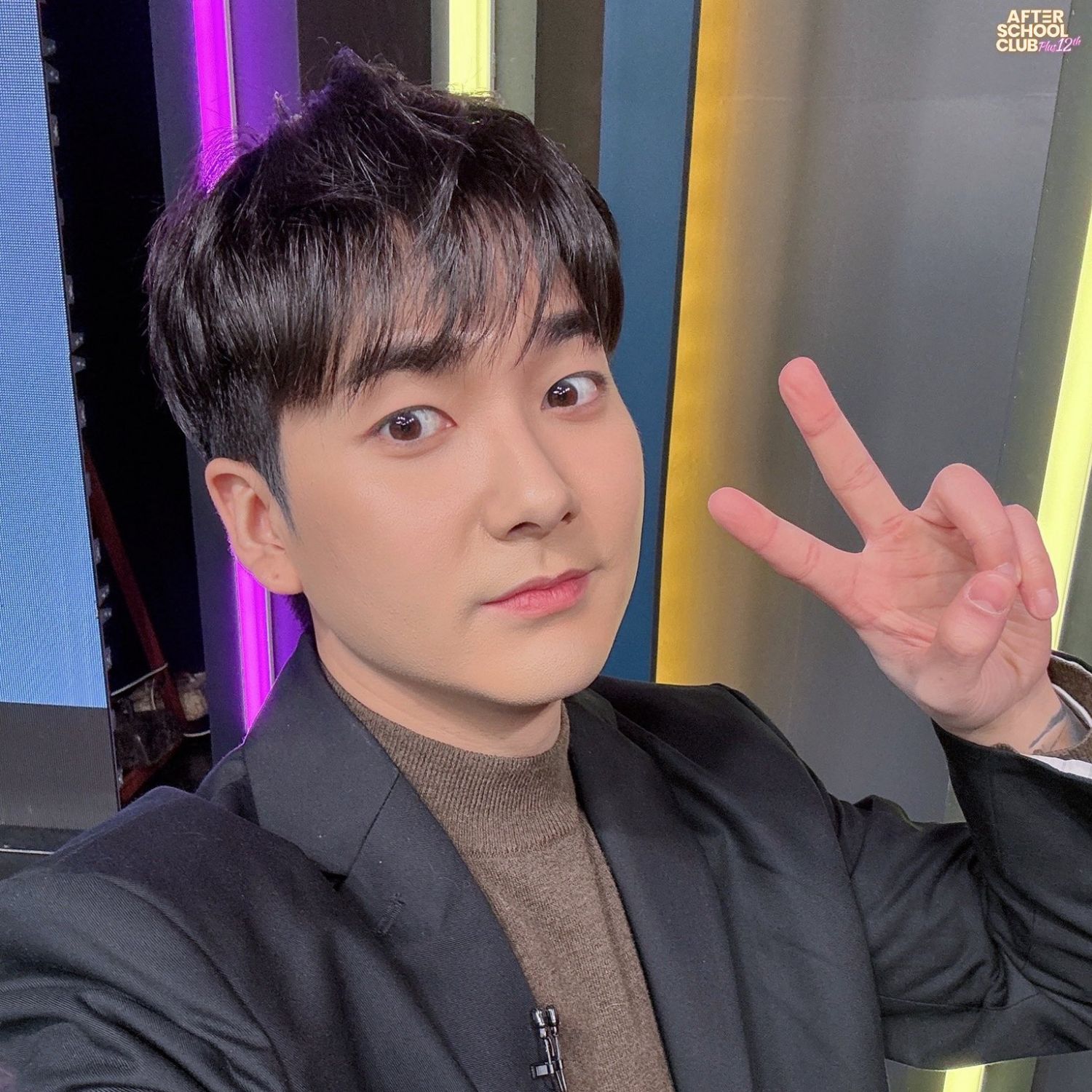 A moment captured by Aron's fan