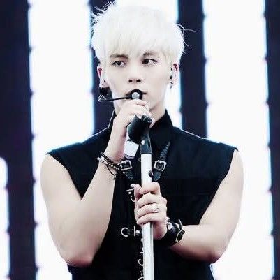 Recent activity shot of Jonghyun (SHINee)