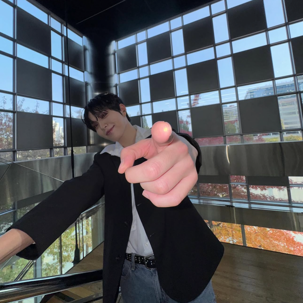 Behind-the-scenes cut of HEECHAN (DKB)