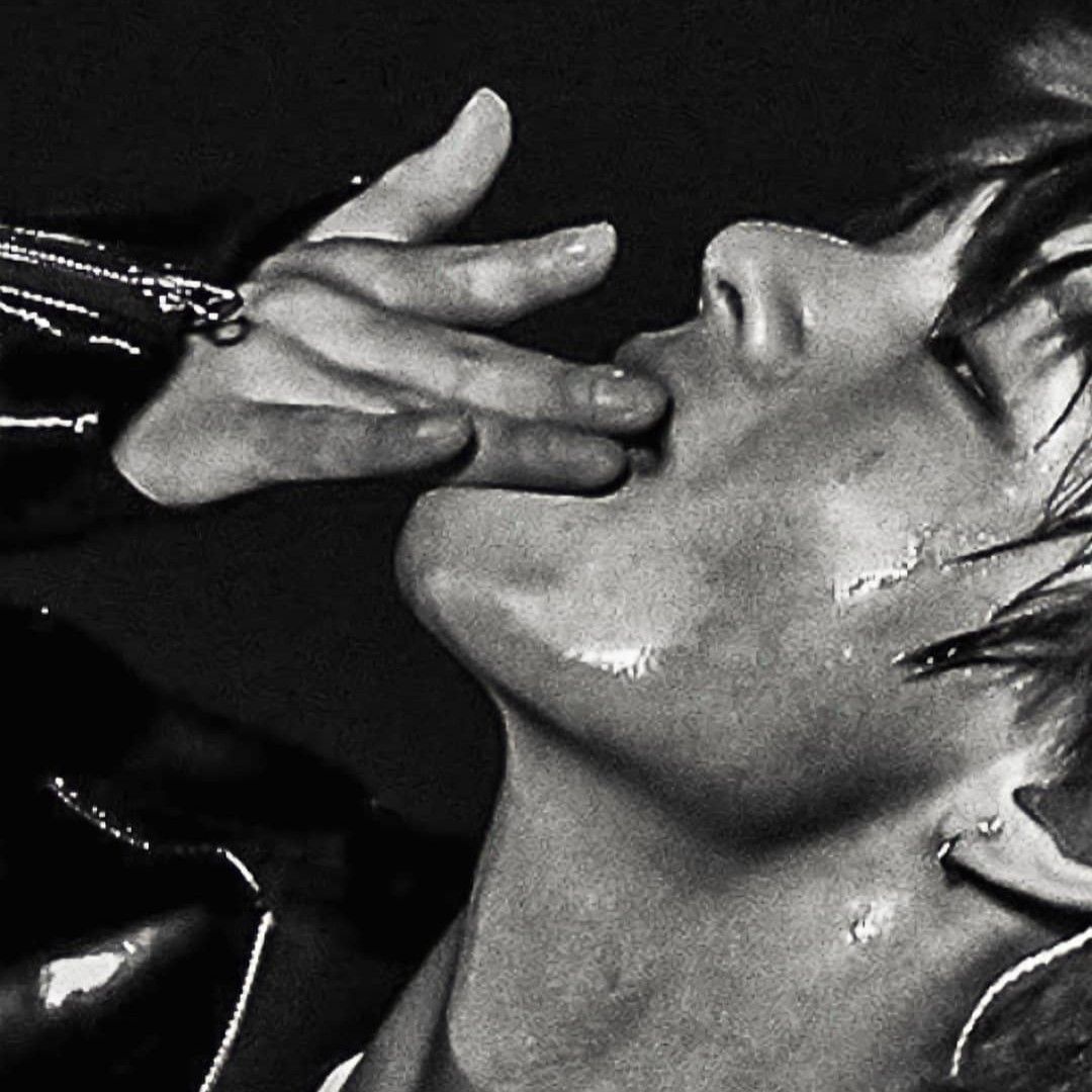 Foto terbaru V (BTS)