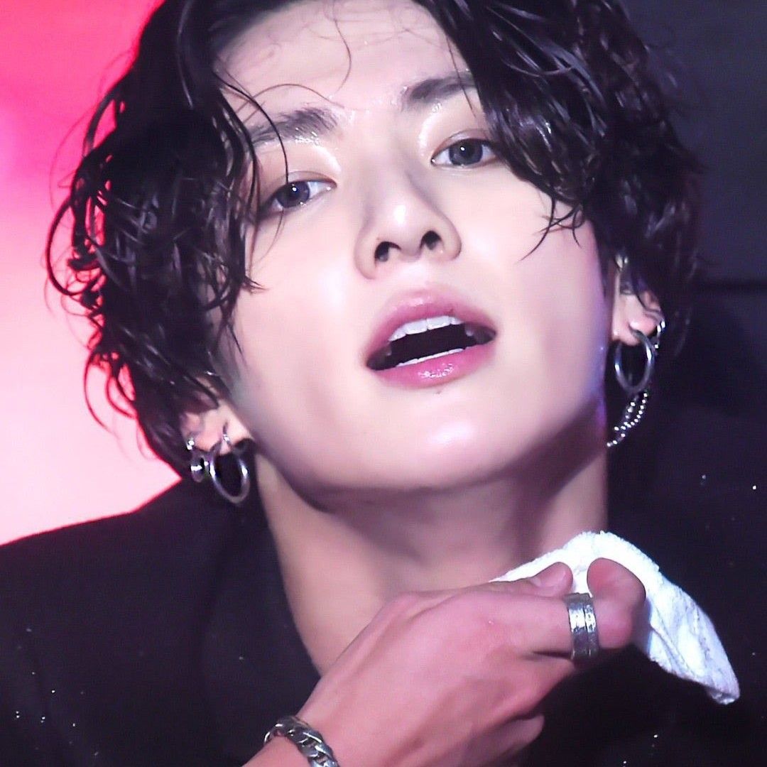 柾國 (防彈少年團)的最新照片