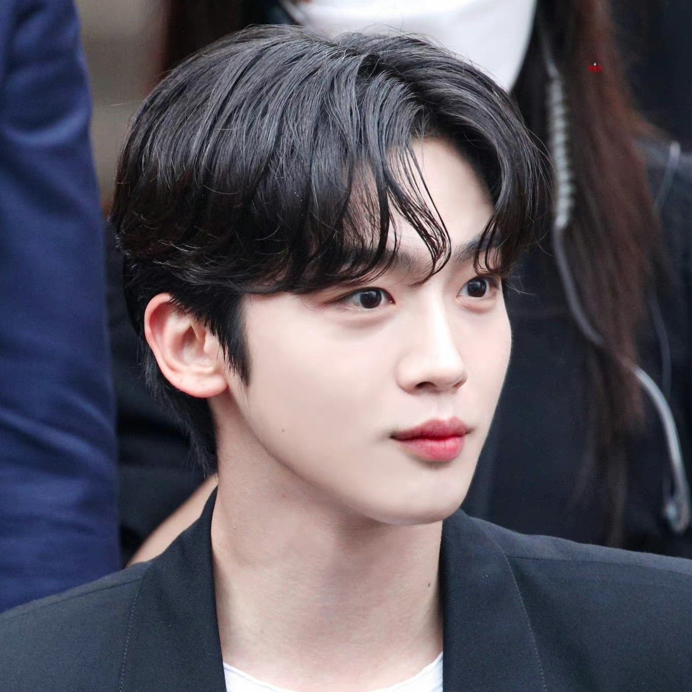 Behind-the-scenes cut of Kim Yohan (WEi)