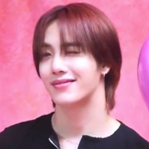 Behind-the-scenes cut of KAZUTA (n.SSign)