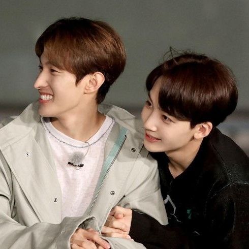 Latest photo of DK (SEVENTEEN)