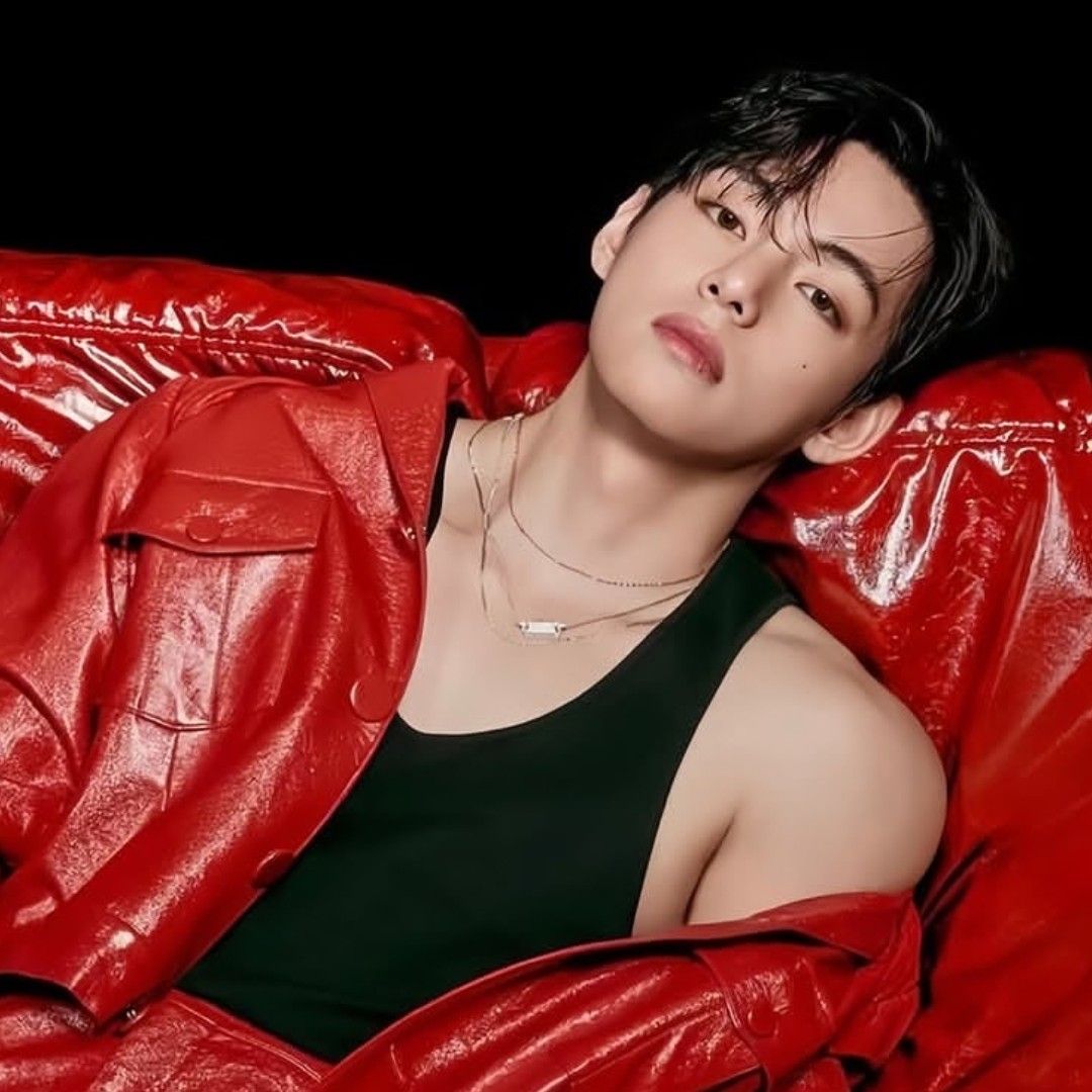 Foto terbaru V (BTS)