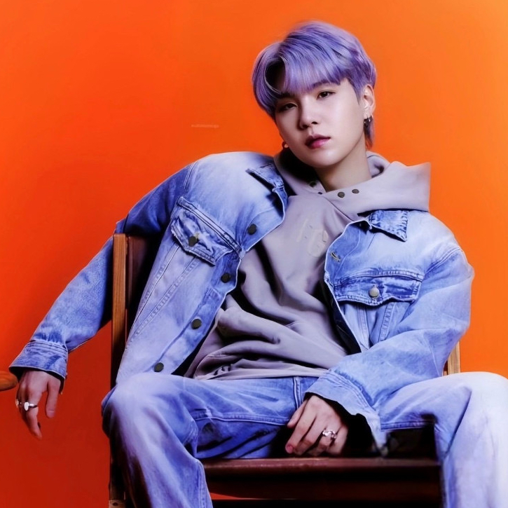 SUGA (防彈少年團)的最新活動照片