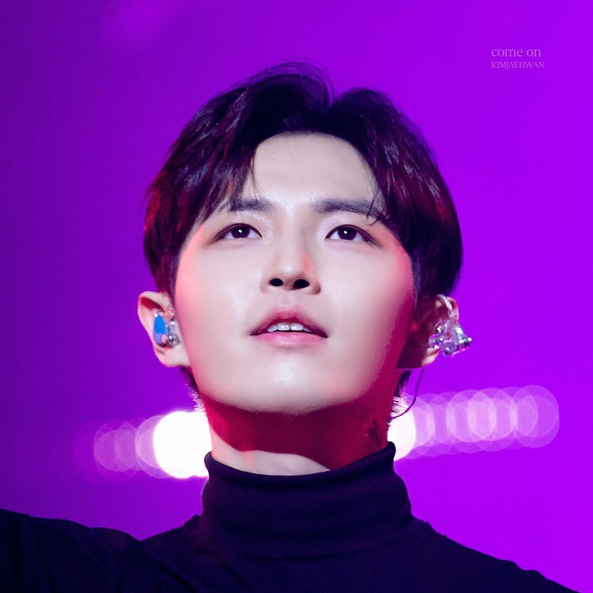 Behind-the-scenes cut of Kim Jaehwan