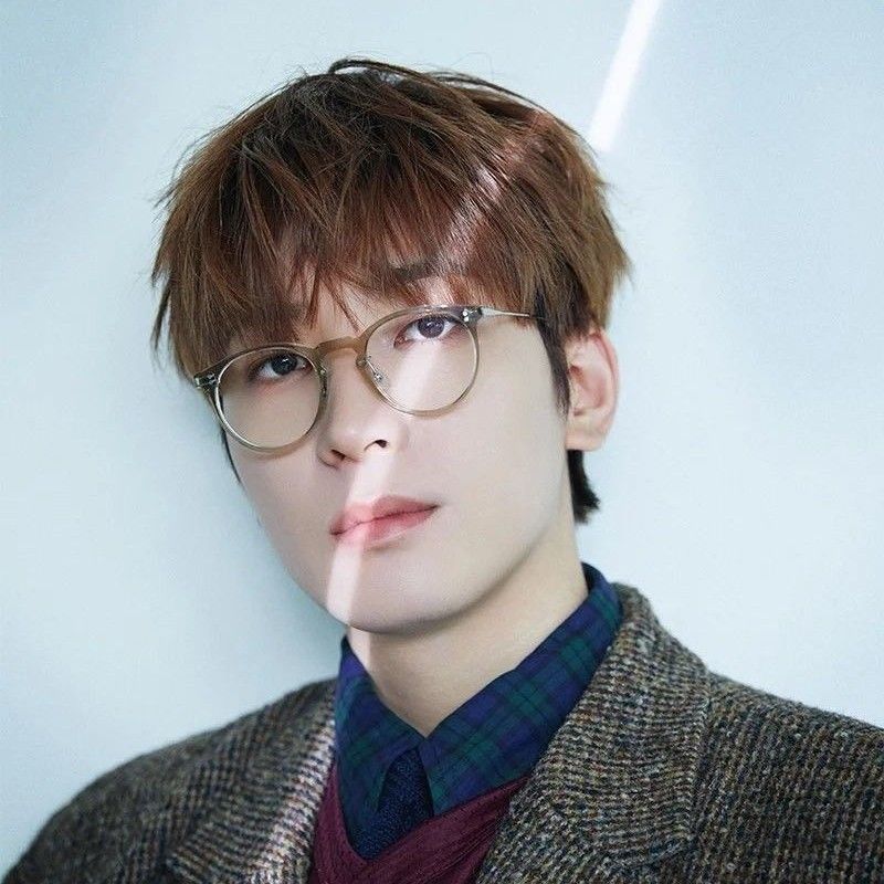 원우 (세븐틴)의 최신 사진