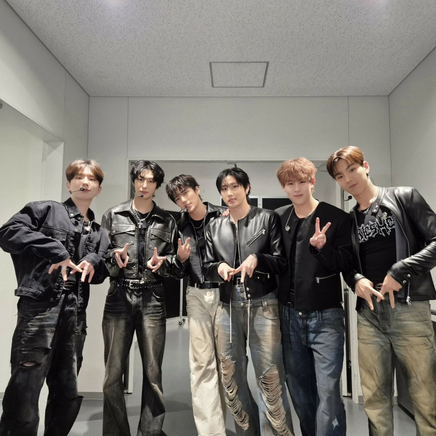 몬스타엑스의 비하인드 컷