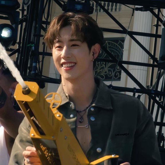 Momen yang diabadikan oleh penggemar Mark (GOT7)