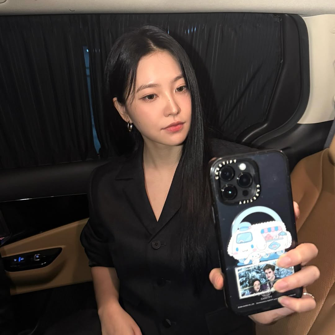 A moment captured by Yeri (Red Velvet)'s fan