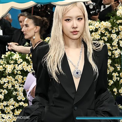 Recent activity shot of ROSÉ (BLACKPINK)