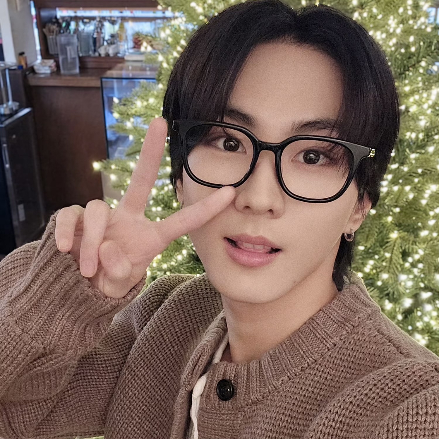 Recent activity shot of Jungwon (ENHYPEN)