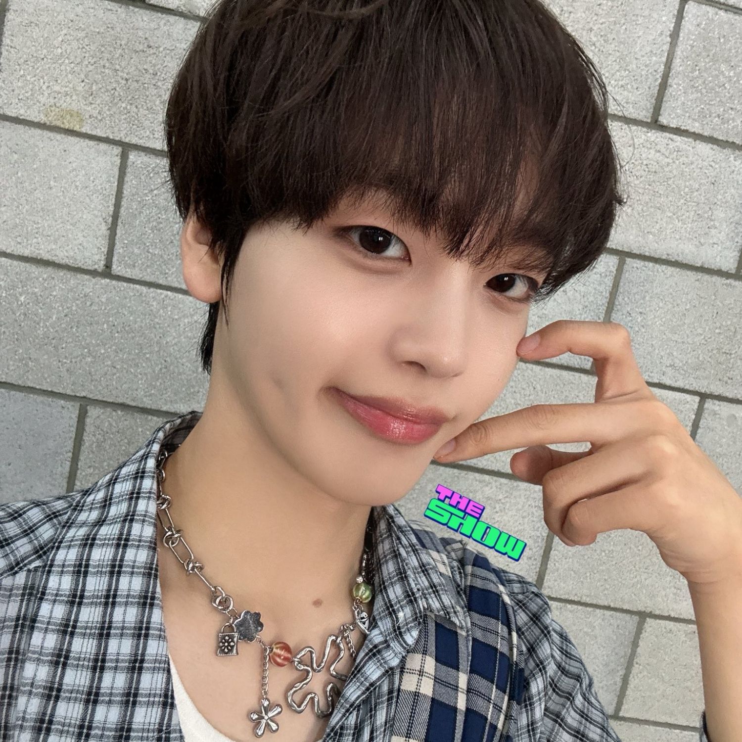Recent activity shot of Hyeongjun (CRAVITY)