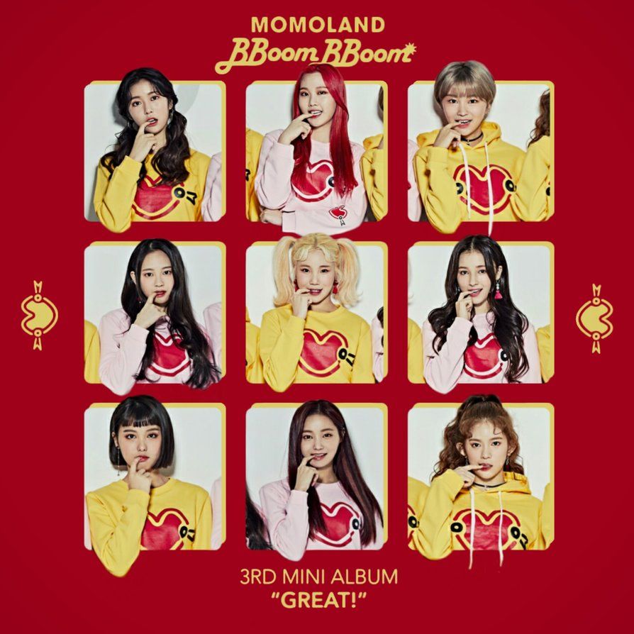 A moment captured by MOMOLAND's fan