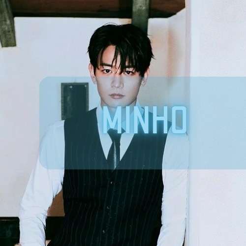 Signature photo of SHINee capturing their charm