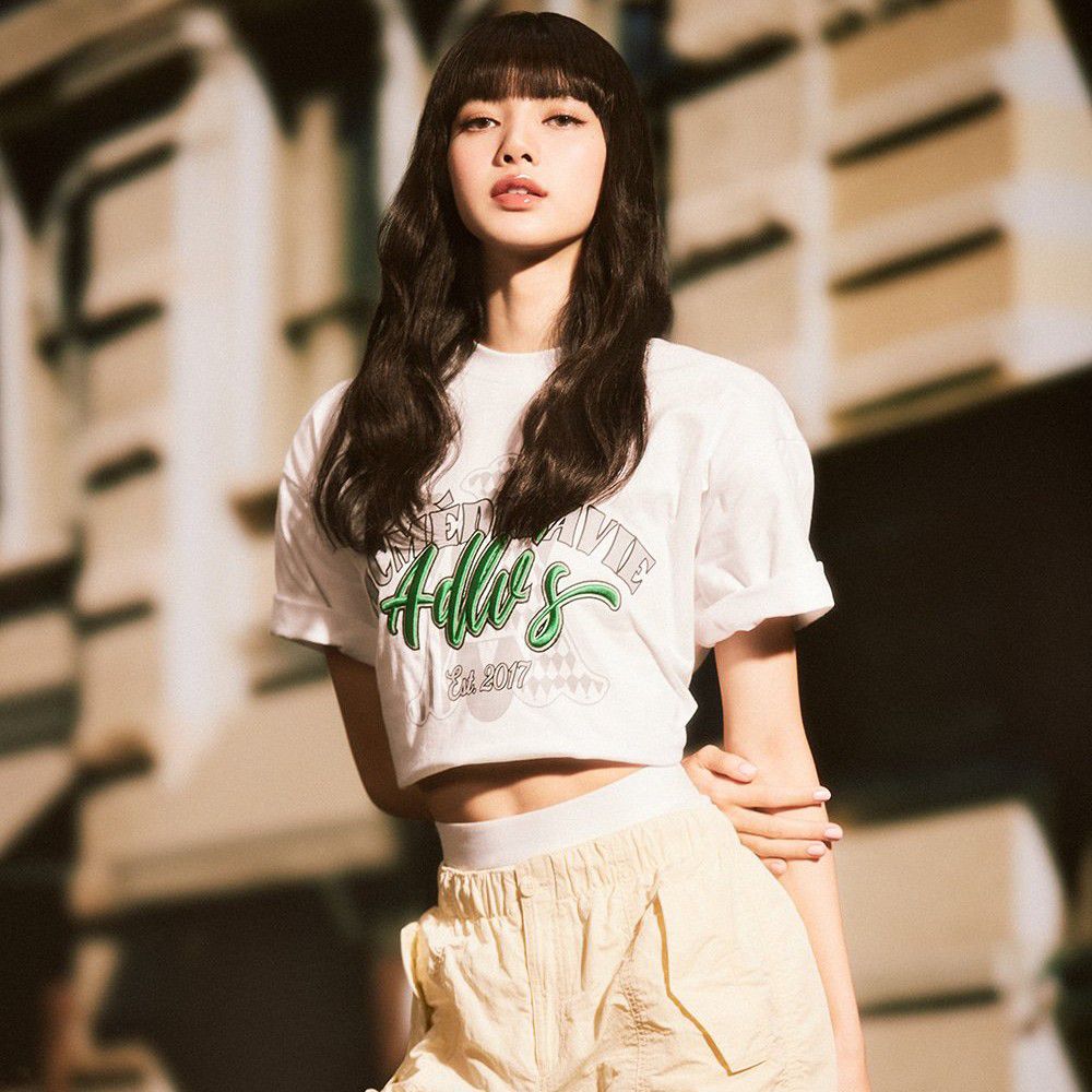 Lisa (BLACKPINK)的幕後花絮