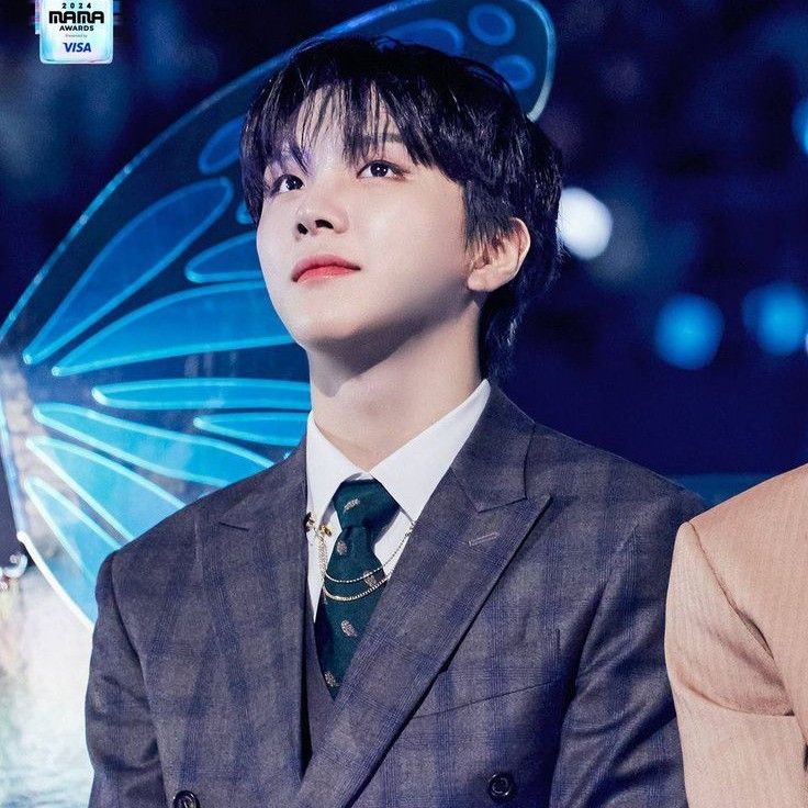 A moment captured by Woonhak (BOYNEXTDOOR)'s fan