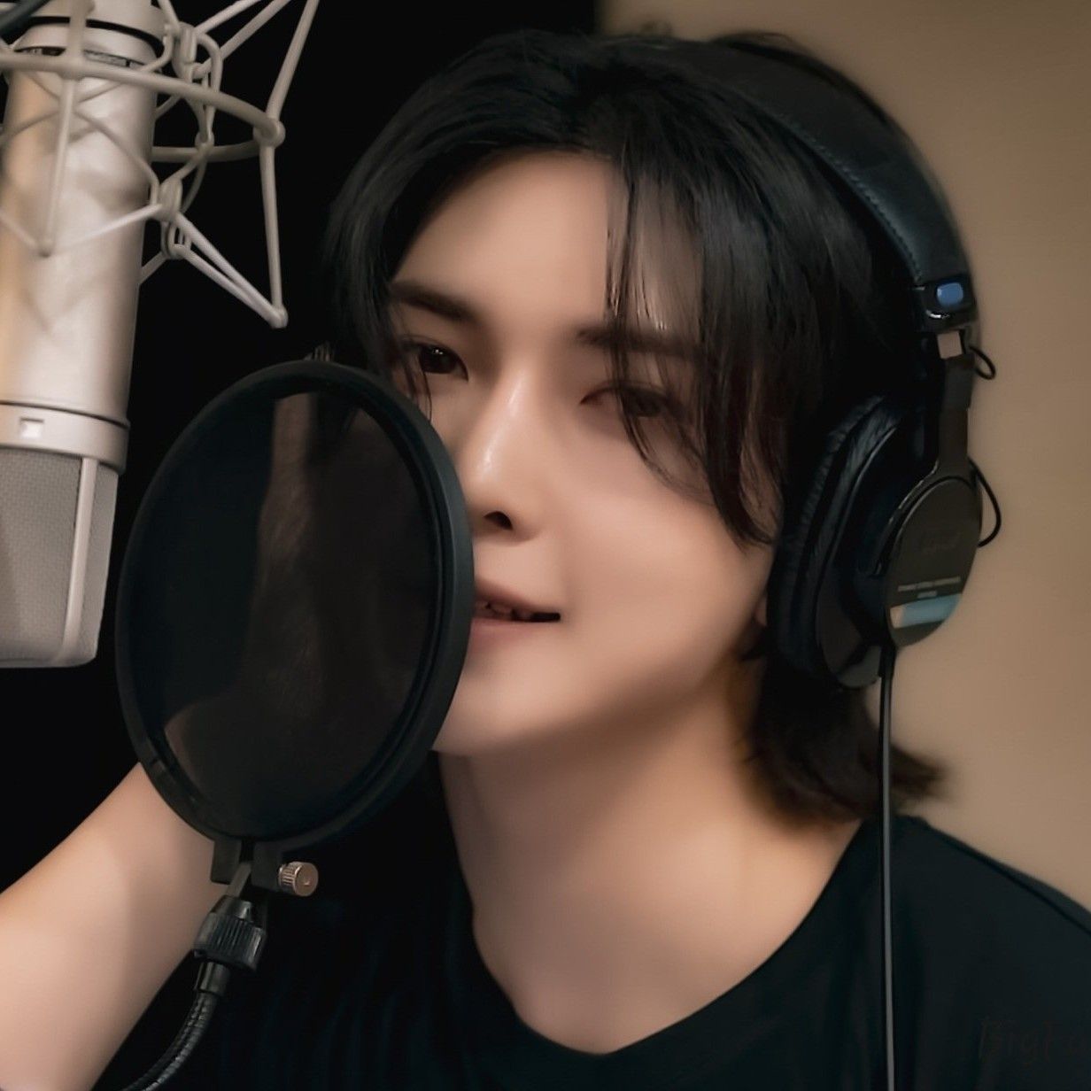 에이티즈의 비하인드 컷