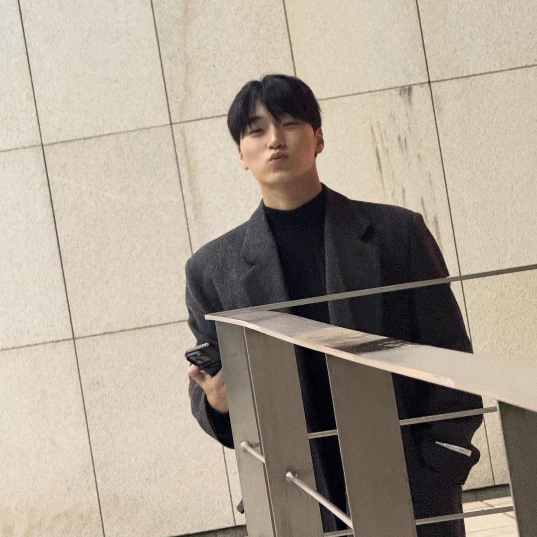 에이티즈의 비하인드 컷