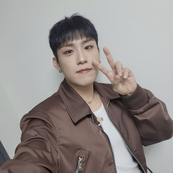 AB6IX パク・ウジン ファンダムコミュニティ │ KPOP人気No.1