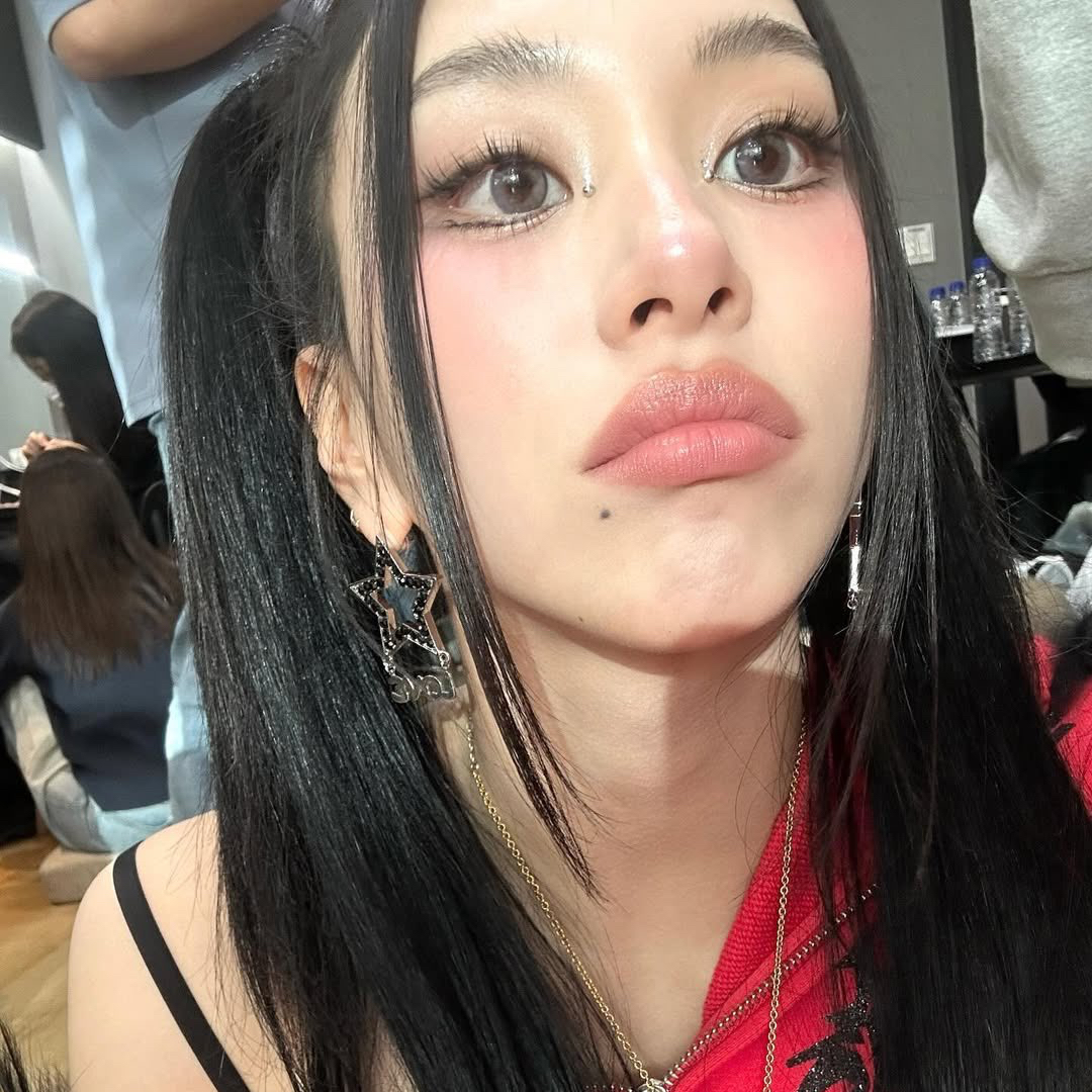 A moment captured by Chaeyoung (TWICE)'s fan