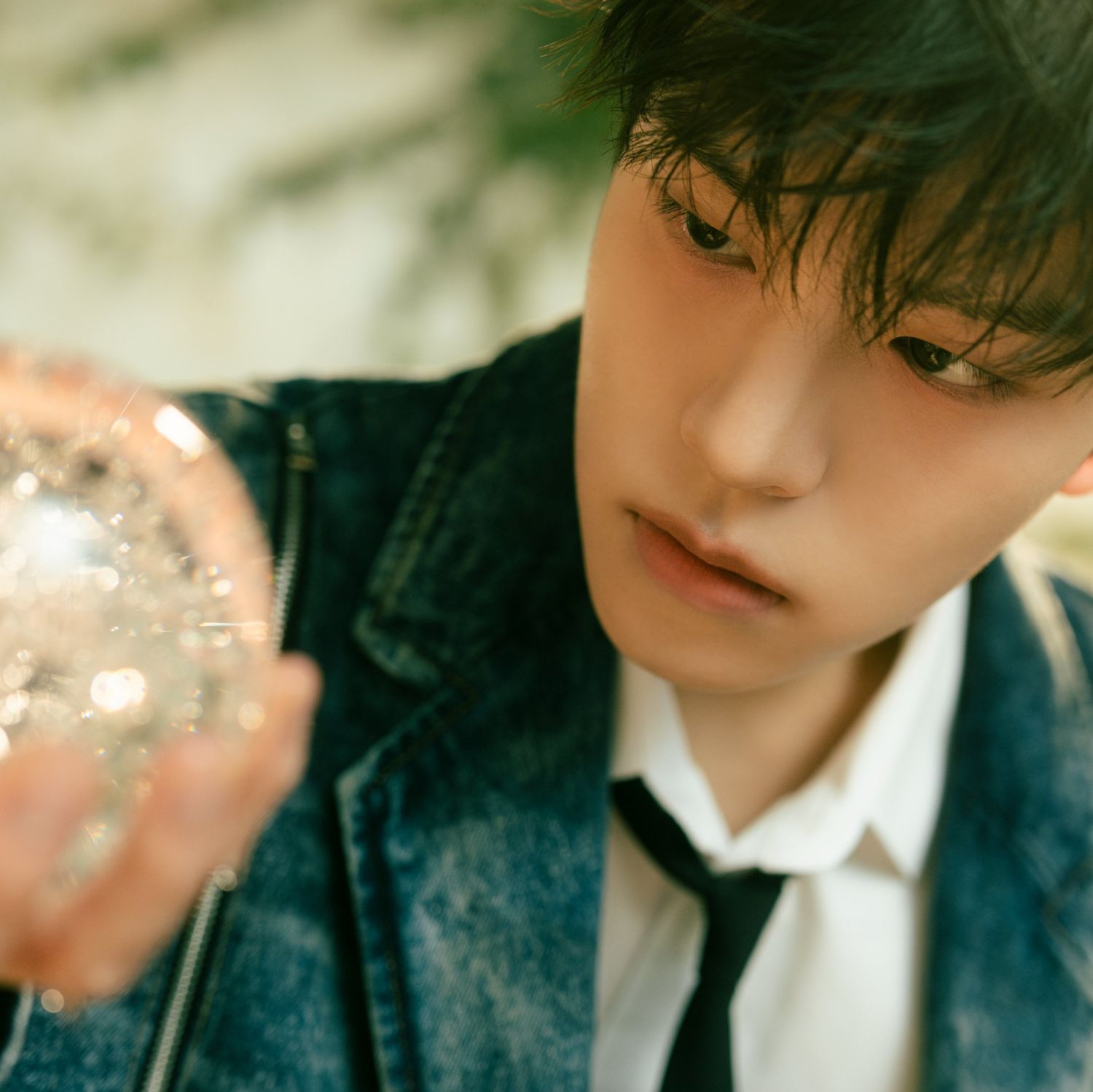 Behind-the-scenes cut of Seungmin (Stray Kids)