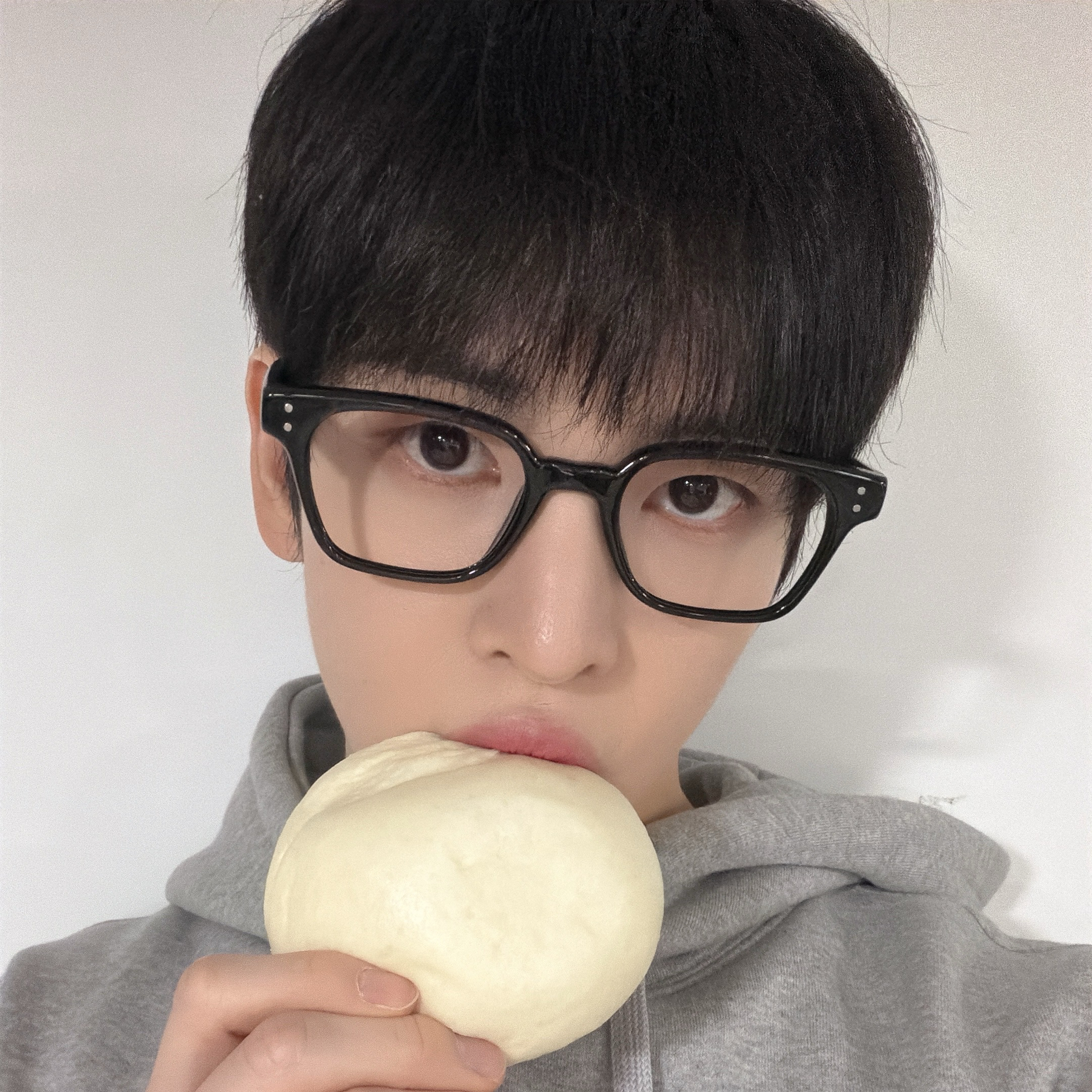 Foto aktivitas terbaru Allen (CRAVITY)