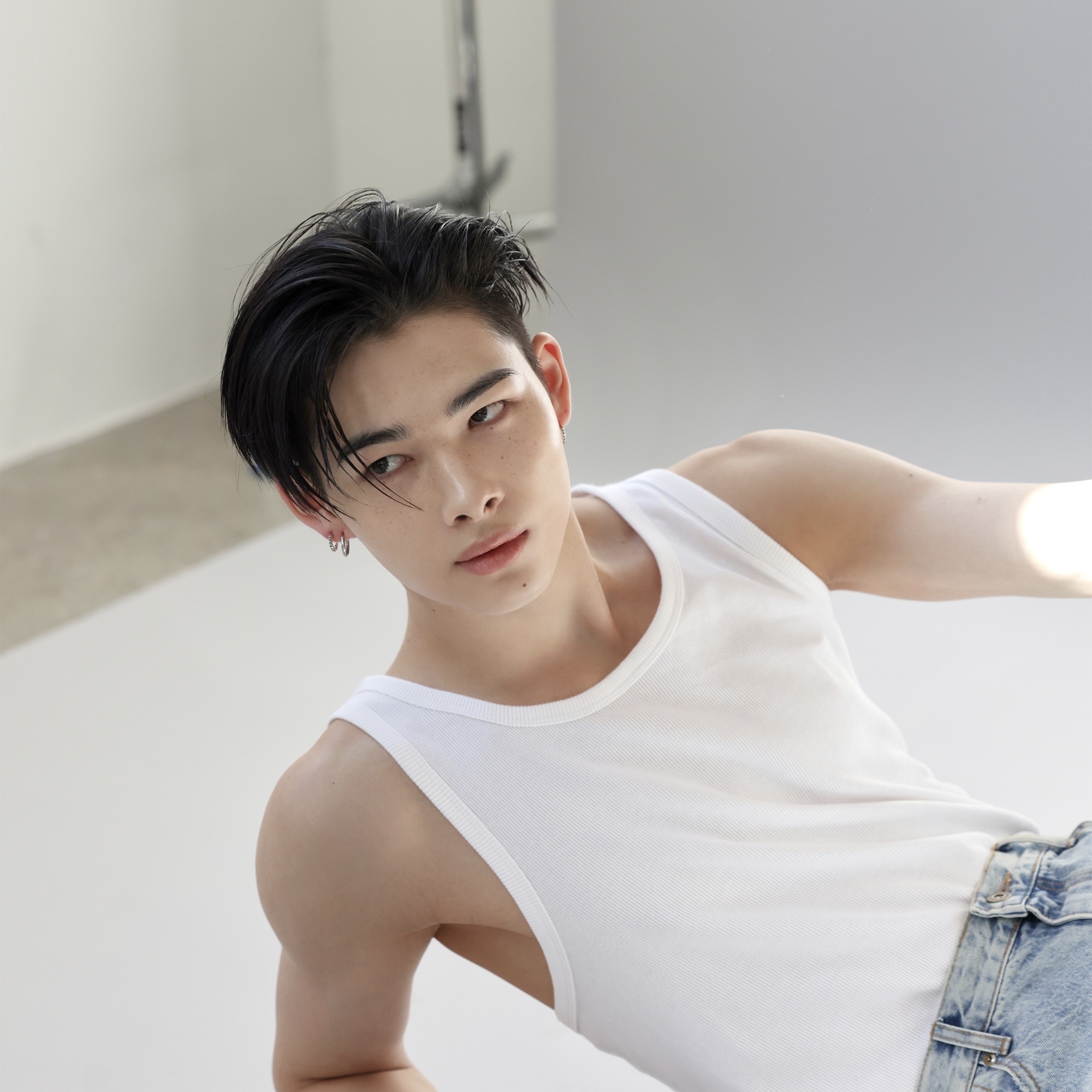 NI-KI (ENHYPEN)的最新照片