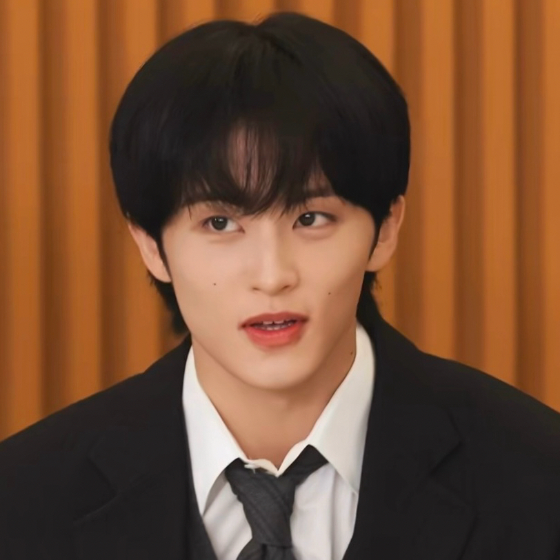 Latest photo of Mark (NCT 127, NCT DREAM)