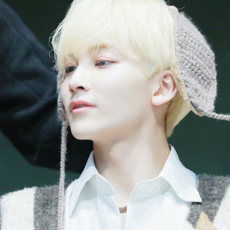 ジョンハン (SEVENTEEN)の舞台裏ショット