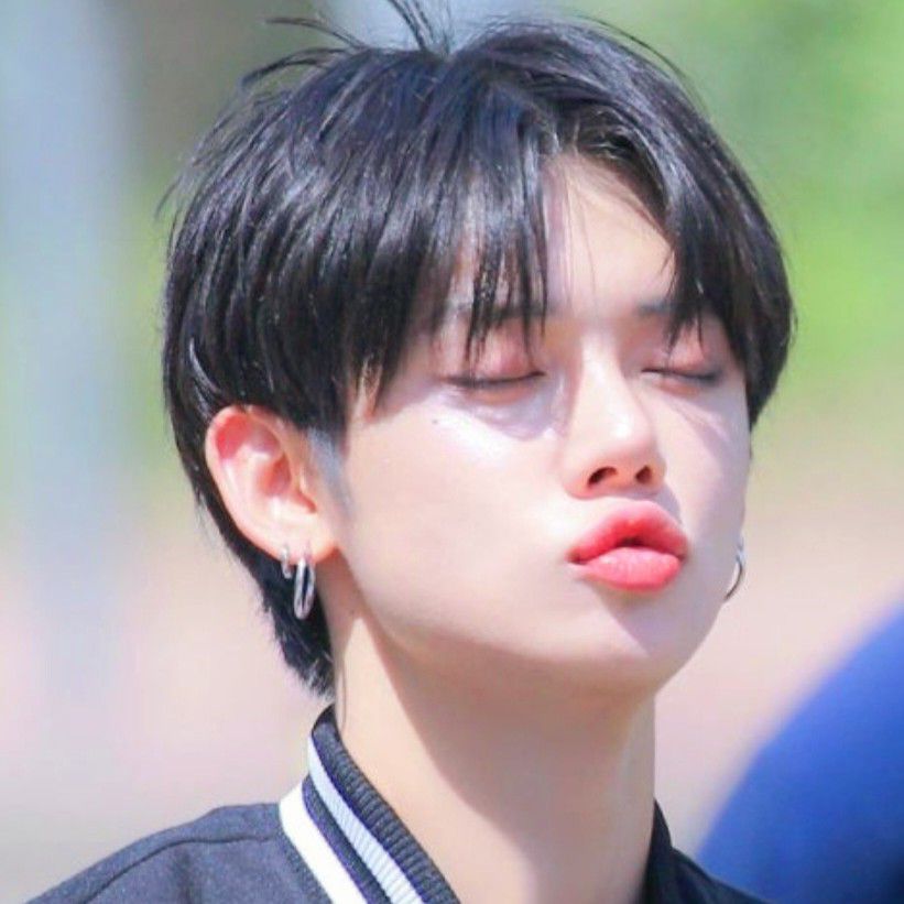 Latest photo of Yeonjun (TOMORROW X TOGETHER)