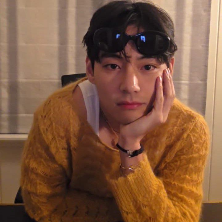 Potret di balik layar V (BTS)