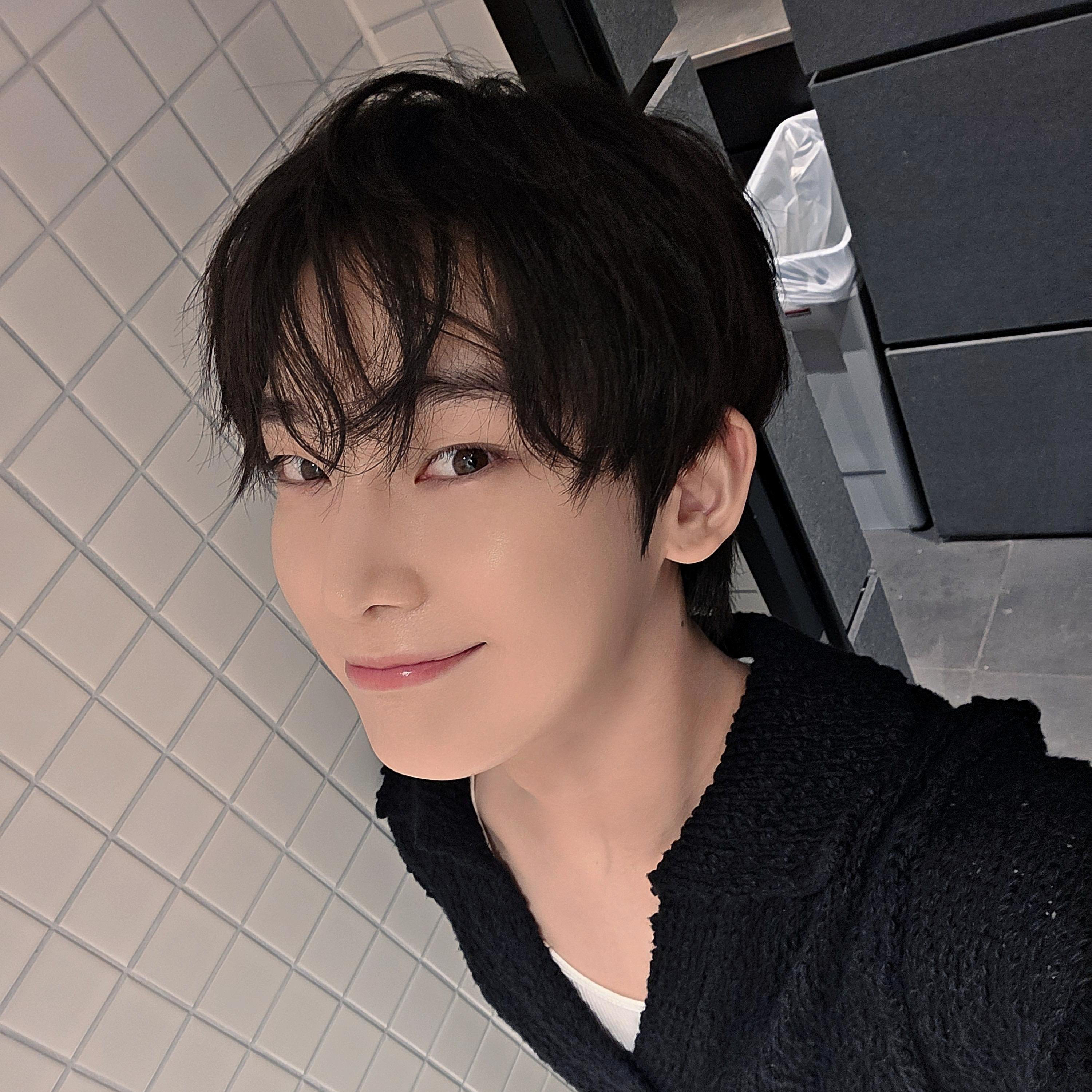 선우 (ENHYPEN)의 비하인드 컷