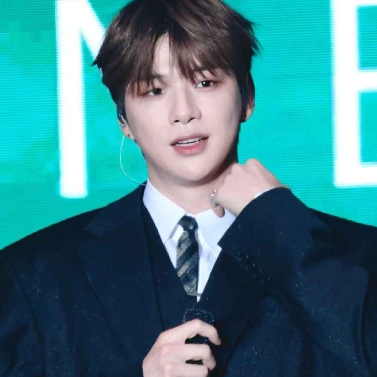 Latest photo of Kang Daniel