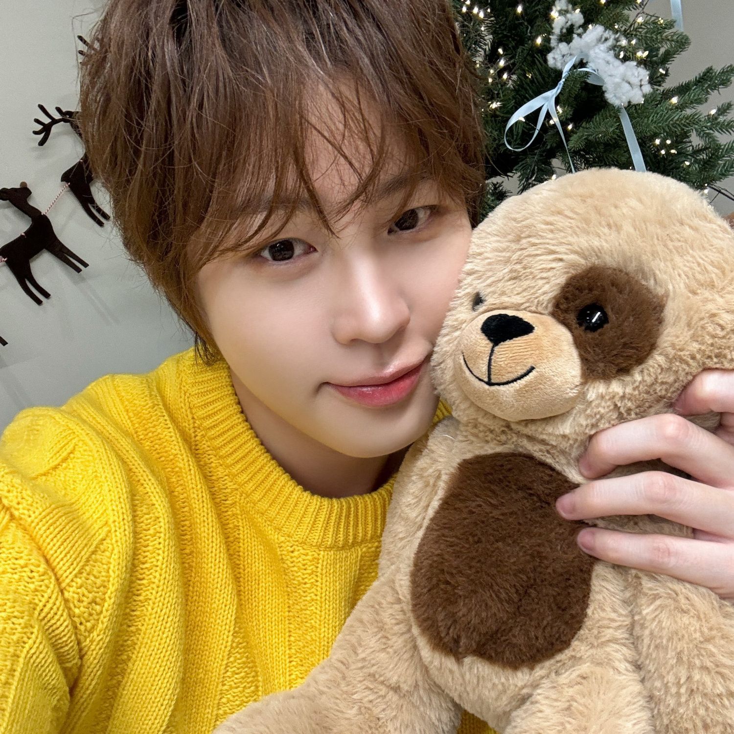 Behind-the-scenes cut of Ha Sungwoon