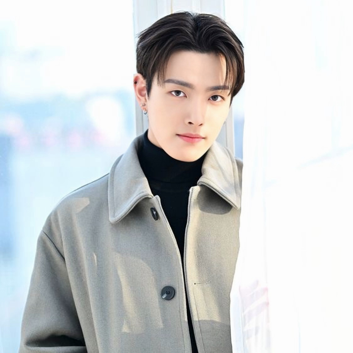 Latest photo of Hongjoong (ATEEZ)