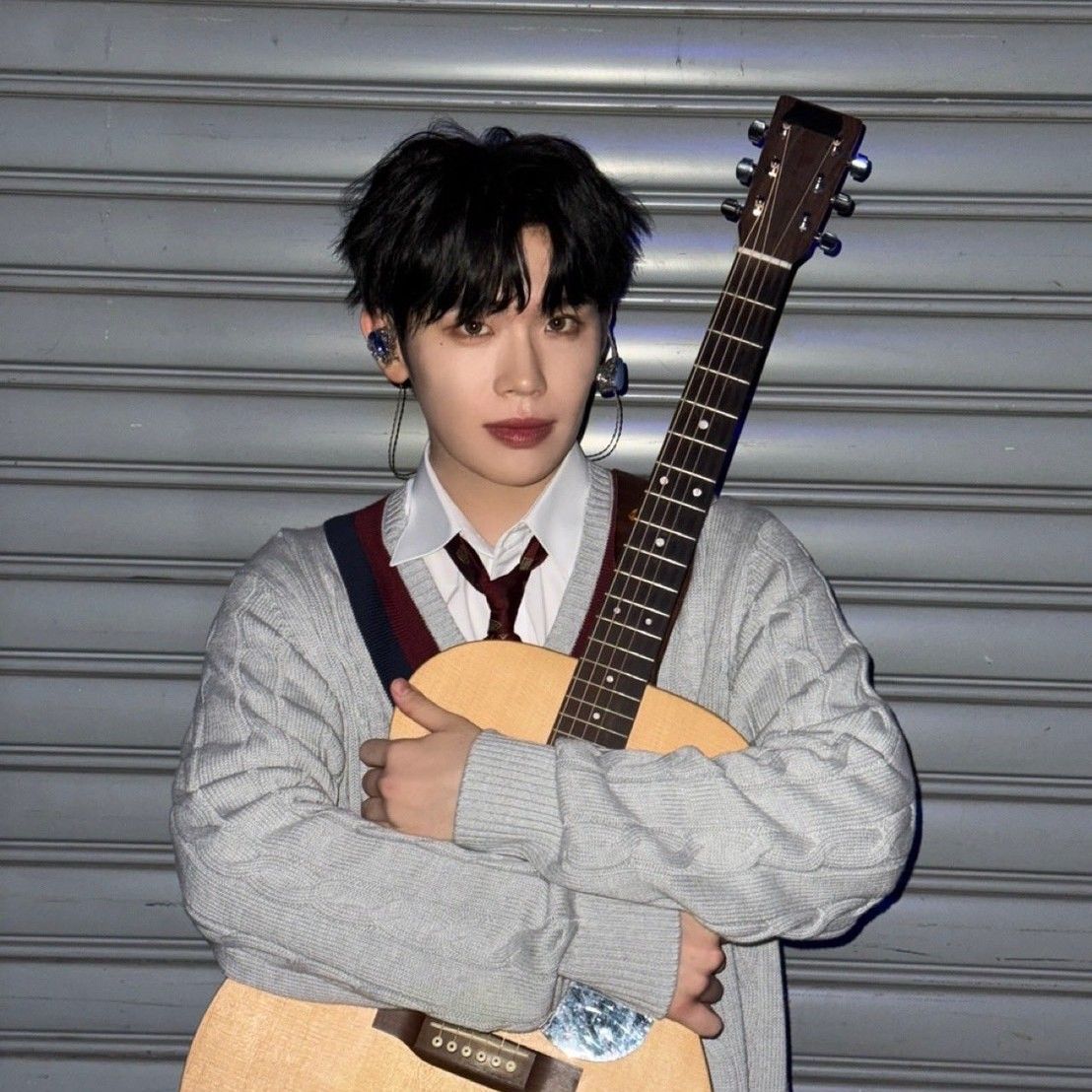 Latest photo of Kim Taerae (ZEROBASEONE)